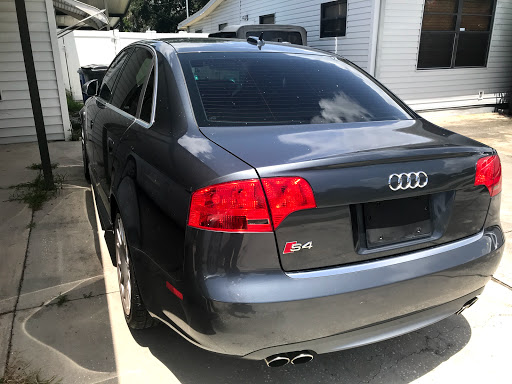 Auto Body Shop «Econo Auto Painting & Body Wrk», reviews and photos, 7020 N Dale Mabry Hwy, Tampa, FL 33614, USA