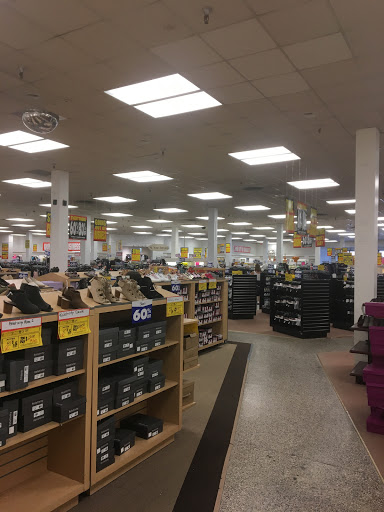 Department Store «Bon-Ton», reviews and photos, 1090 Union Rd, West Seneca, NY 14224, USA
