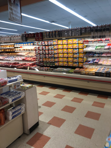 Grocery Store «Market Basket», reviews and photos, 95 Sutton Ave, Oxford, MA 01540, USA