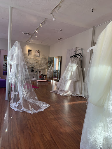 Bridal Shop «Paris Connection Bridal», reviews and photos, 680 8th St, San Francisco, CA 94103, USA