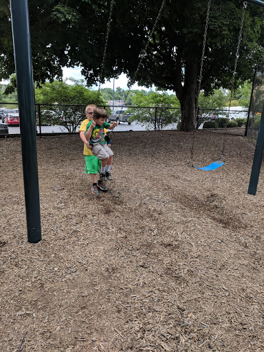 Public Golf Course «Pottawatomie Golf Course», reviews and photos, 845 N 2nd Ave, St Charles, IL 60174, USA