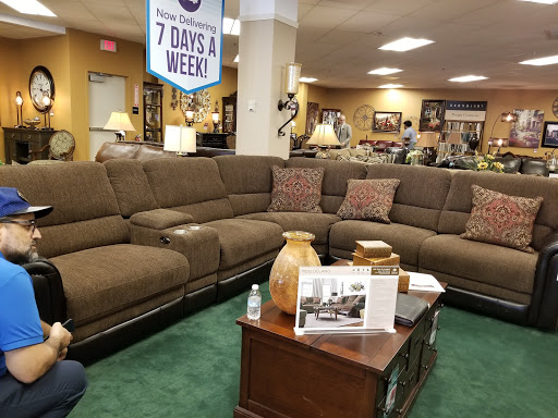 Furniture Store «Raymour & Flanigan Furniture and Mattress Store», reviews and photos, 756 Vassar Rd, Poughkeepsie, NY 12603, USA