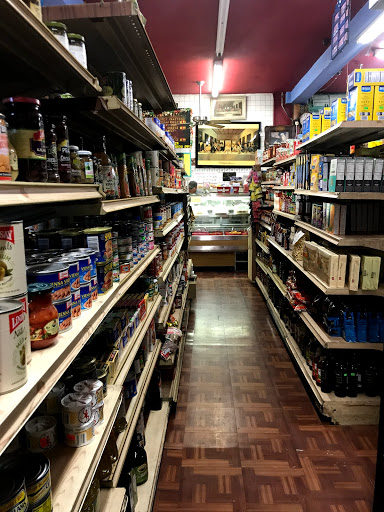 Convenience Store «Canyon Country Store», reviews and photos, 2108 Laurel Canyon Blvd, Los Angeles, CA 90046, USA