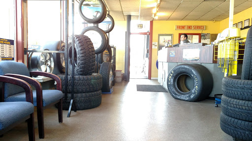 Auto Repair Shop «KITSAP TIRE CENTER», reviews and photos, 20245 Viking Ave NW, Poulsbo, WA 98370, USA