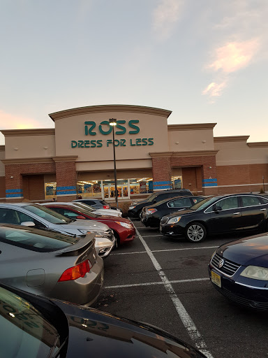 Shopping Mall «Hamilton Marketplace», reviews and photos, 130 Marketplace Blvd, Hamilton Township, NJ 08691, USA