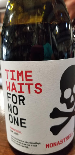 Liquor Store «B&S WINE AND SPIRITS», reviews and photos, 152 Wyckoff Ave, Brooklyn, NY 11237, USA