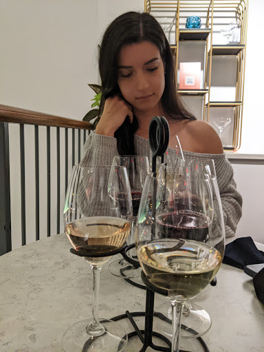 Bar «Wine on High Bar & Retail», reviews and photos, 789 N High St, Columbus, OH 43215, USA