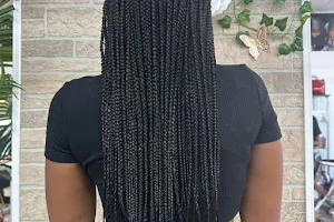 Jdelight African Braiding Salon image