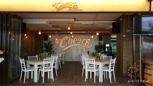 Cheers Benidorm en Benidorm