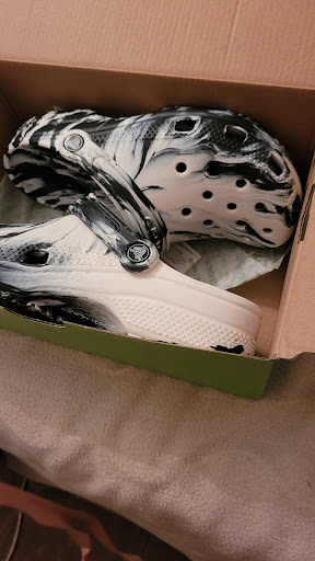 Shoe Store «DSW Designer Shoe Warehouse», reviews and photos, 4049 Grand Ave, Chino, CA 91710, USA