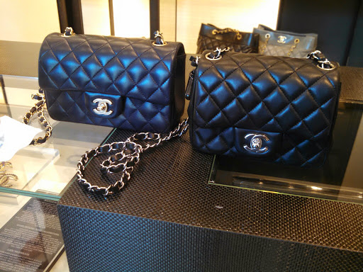 Clothing Store «Chanel Fine Jewelry Boutique», reviews and photos, 400 N Rodeo Dr, Beverly Hills, CA 90210, USA