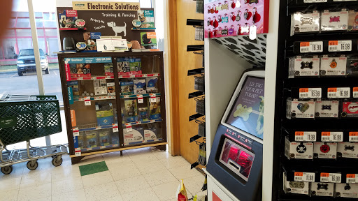 Pet Supply Store «Pet Supplies Plus», reviews and photos, 1377 N 21st St, Newark, OH 43055, USA