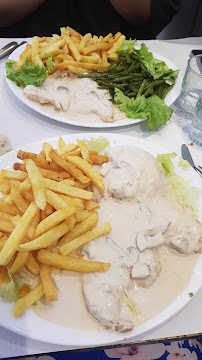 Plats et boissons du Restaurant servant du couscous Darna les 4 frères à Paris - n°14