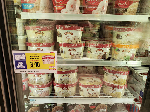 Grocery Store «Foodtown of Williamsburg», reviews and photos, 159 N 3rd St, Brooklyn, NY 11211, USA