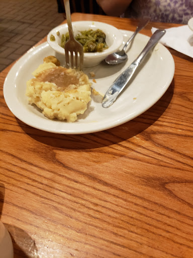 American Restaurant «Cracker Barrel Old Country Store», reviews and photos, 2371 E Aurora Rd, Twinsburg, OH 44087, USA