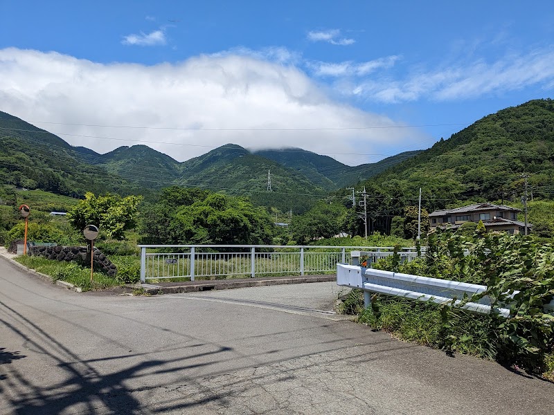 Shiyama Bridge