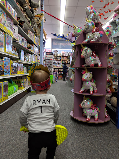 Toy Store «Fun Stuff Inc», reviews and photos, 3639 Merrick Rd, Seaford, NY 11783, USA