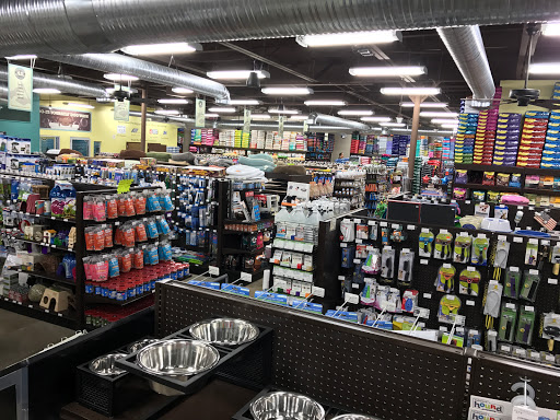 Pet Supply Store «Premier Pet Supply», reviews and photos, 31215 Southfield Rd, Beverly Hills, MI 48025, USA