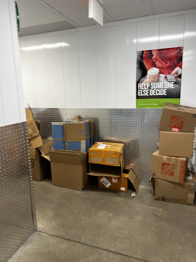 Storage Facility «Extra Space Storage», reviews and photos, 260 Railroad Ave, Hackensack, NJ 07601, USA