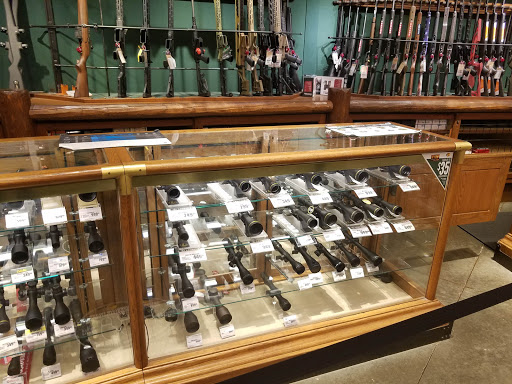 Sporting Goods Store «Bass Pro Shops», reviews and photos, 1 Bass Pro Dr, Bristol, TN 37621, USA