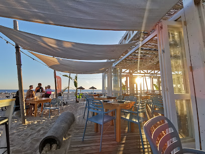 Moana Beach Bar - Restaurant - Av. Vía Augusta Julia, 11011 Cádiz, Spain