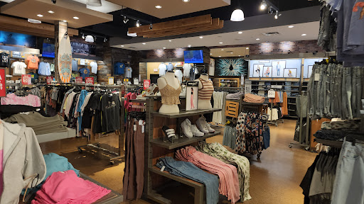 Clothing Store «Tillys», reviews and photos, 27150 Alicia Pkwy, Laguna Niguel, CA 92677, USA