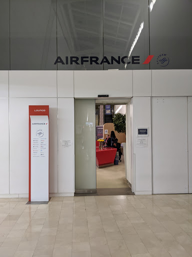 Air France Lounge image 3