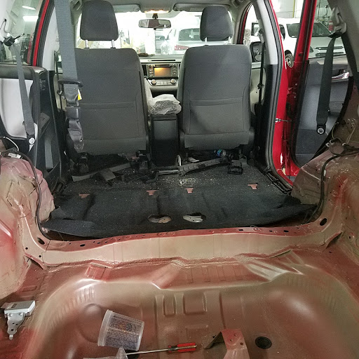 Auto Body Shop «Real Deal Body Shop», reviews and photos, 10881 NW 27th St, Doral, FL 33172, USA