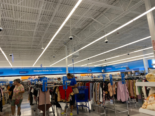 Clothing Store «Ross Dress for Less», reviews and photos, 13300 S Cleveland Ave, Fort Myers, FL 33907, USA