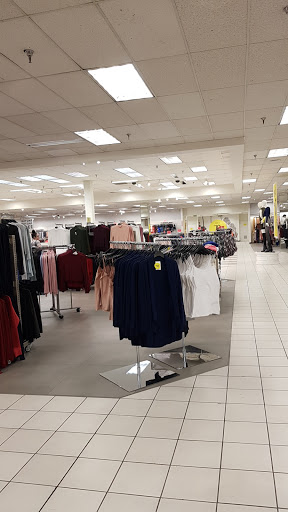 Clothing Store «Forever 21», reviews and photos, 500 Euclid St, Anaheim, CA 92801, USA