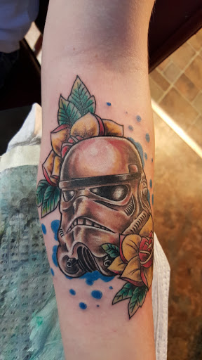 Tattoo Shop «Steadfast Tattoo Studio», reviews and photos, 2616 W Colorado Ave #6, Colorado Springs, CO 80904, USA