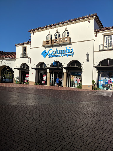 Sportswear Store «Columbia Sportswear Outlet Store», reviews and photos, 101 W Avenida Vista Hermosa #162, San Clemente, CA 92672, USA