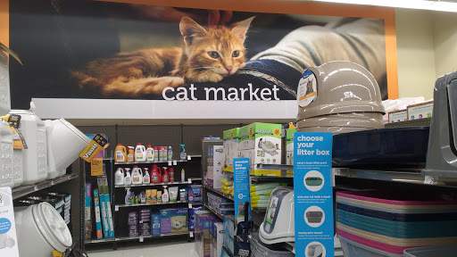 Pet Supply Store «Petco Animal Supplies», reviews and photos, 6137 Mid Rivers Mall Dr, St Charles, MO 63304, USA