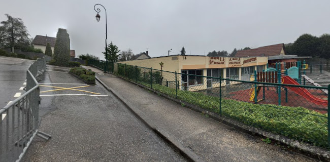 Avis sur École Robert Delavaux à Besançon - École