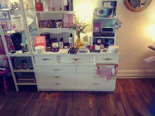 Gift Shop «Decade Gifts», reviews and photos, 56 S Broadway, Denver, CO 80209, USA