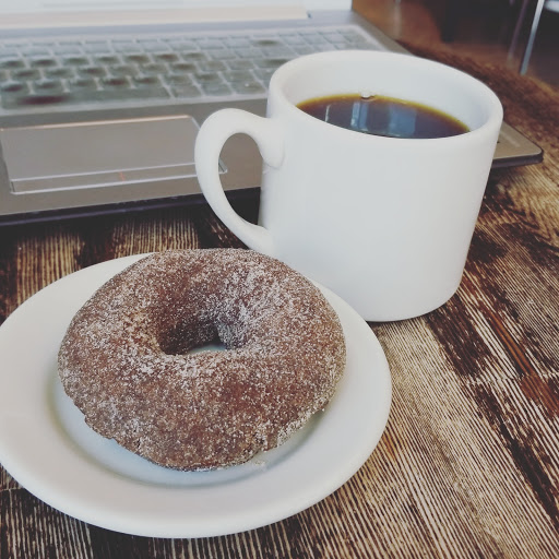 Donut Shop «Top Pot Doughnuts», reviews and photos, 815 N 10th St f, Renton, WA 98057, USA