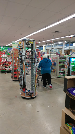 Dollar Store «Dollar Tree», reviews and photos, 646 Stewart Ave, Garden City, NY 11530, USA