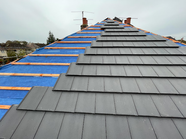 J Barson Roofers in Leicester - Construction company