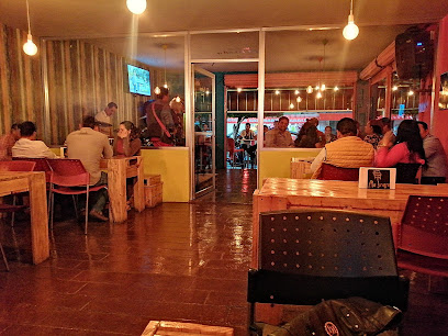 Restaurante A La Brava - Av Miguel Hidalgo Y C 316, Centro, 86400 Huimanguillo, Tab., Mexico