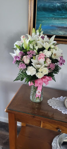 Florist «Flowers N More», reviews and photos, 740 SE Madison St, Albany, OR 97321, USA