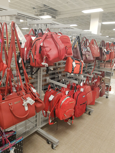 Clothing Store «Burlington Coat Factory», reviews and photos, 6350 Seven Corners Center, Falls Church, VA 22044, USA