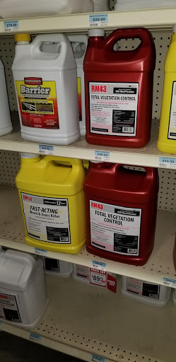Home Improvement Store «Tractor Supply Co.», reviews and photos, 1714 N Main St, Shelbyville, TN 37160, USA