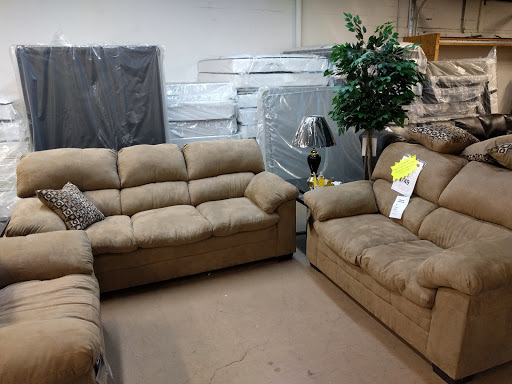 Furniture Store «Furniture & Mattress Discount King», reviews and photos, 1266 Manheim Pike, Lancaster, PA 17601, USA