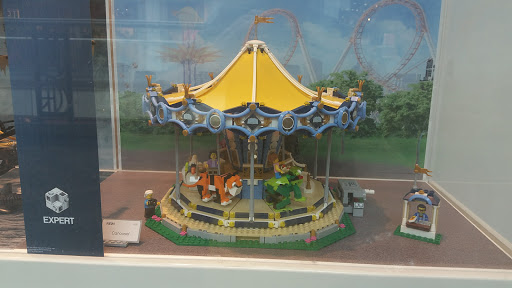 Toy Store «The LEGO Store», reviews and photos, 2500 N Mayfair Rd, Wauwatosa, WI 53226, USA