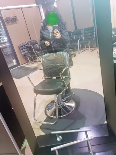 Hair Salon «Ileana Dominican Hair salon», reviews and photos, 4398 Kimball Bridge Rd, Alpharetta, GA 30005, USA