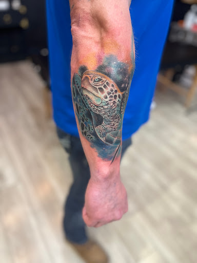 Find bright ideas tattoo and piercing reviews for your next unique tattoo in Twin Falls at Black Rose Tattoo