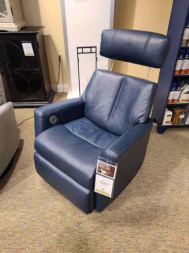 Furniture Store «Havertys Furniture», reviews and photos, 2600 W International Speedway Blvd, Daytona Beach, FL 32114, USA