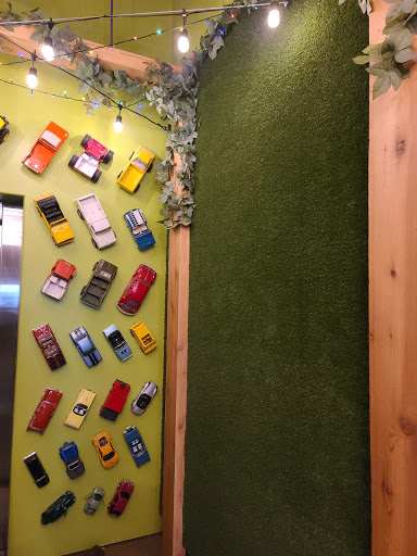 Shopping Mall «Pipers Alley Mall», reviews and photos, 210 W North Ave, Chicago, IL 60610, USA