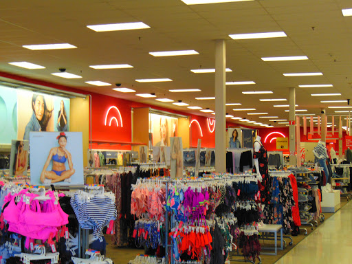 Shopping Mall «Lincoln Mall», reviews and photos, 622 George Washington Hwy, Lincoln, RI 02865, USA