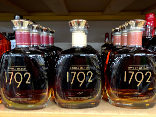 Liquor Store «Beverage World Package Store», reviews and photos, 6731 Peachtree Industrial Blvd, Atlanta, GA 30360, USA